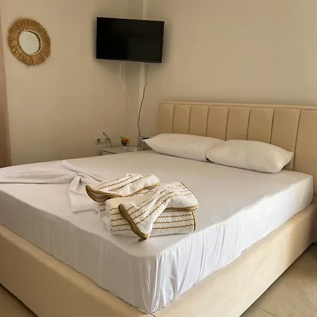 Take House Ksamil