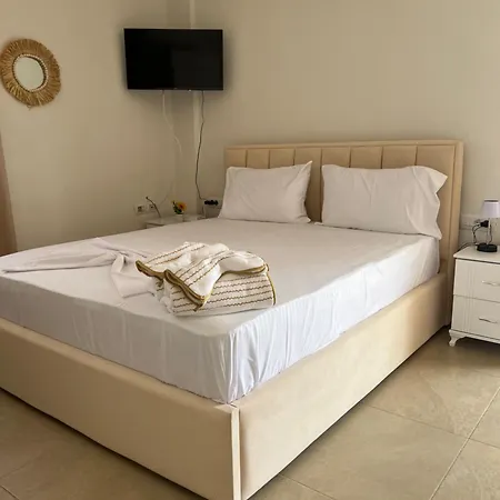 アパート Take House *