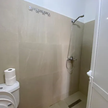 Take House Apartman Ksamil